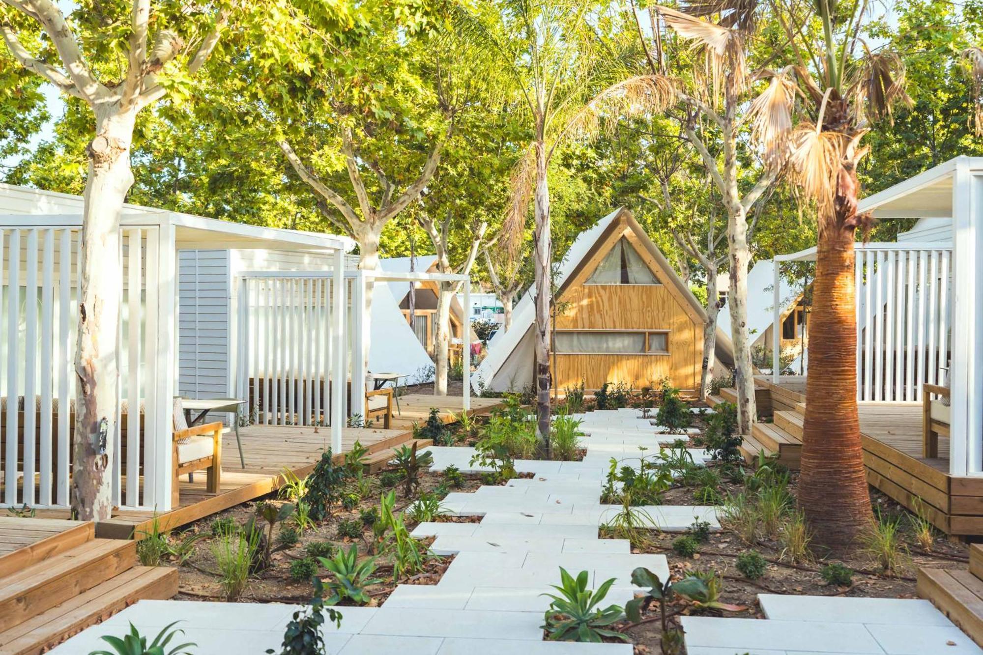 Costa Del Sol Glamping Village Фуэнхирола Экстерьер фото