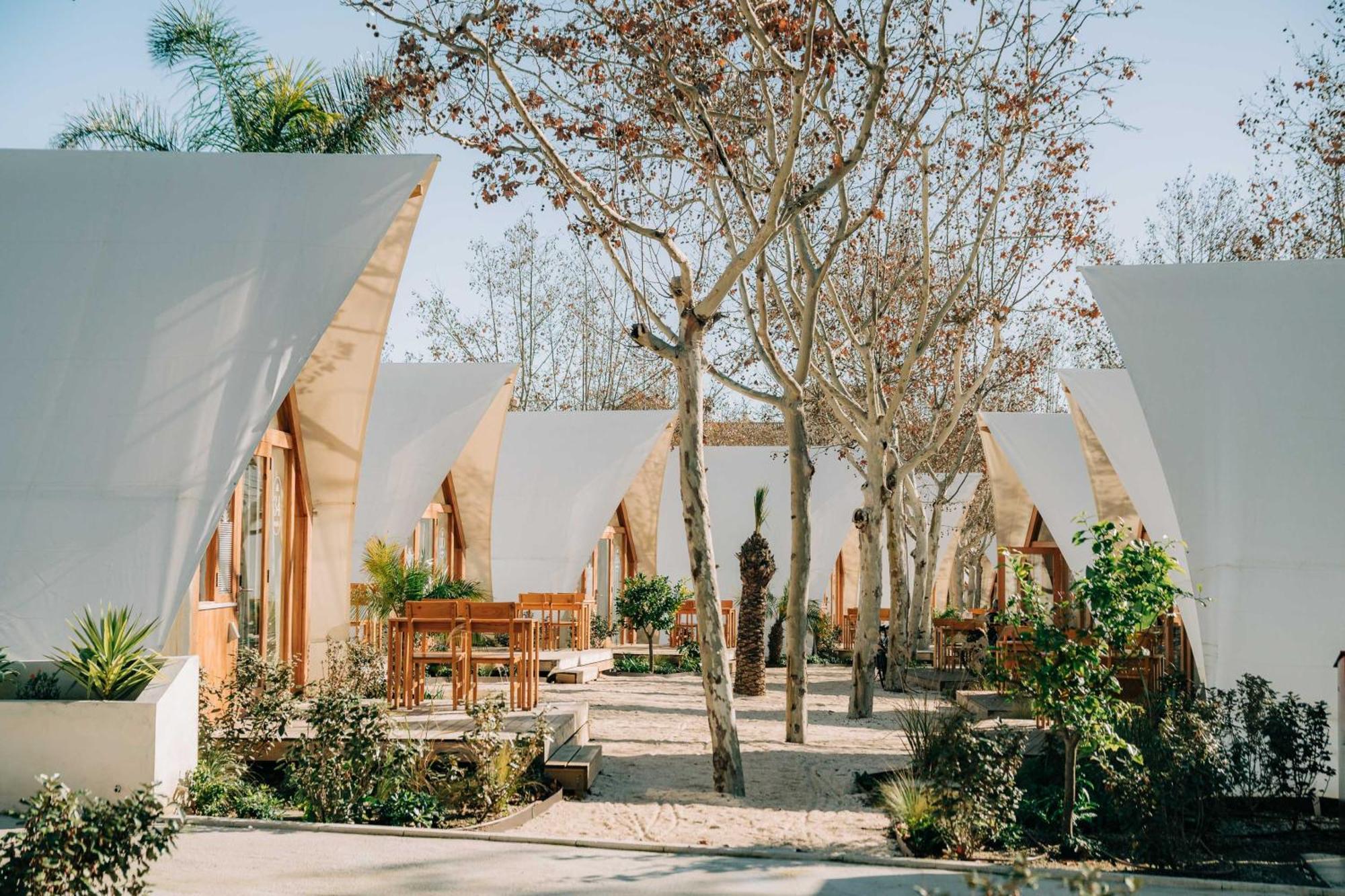 Costa Del Sol Glamping Village Фуэнхирола Экстерьер фото